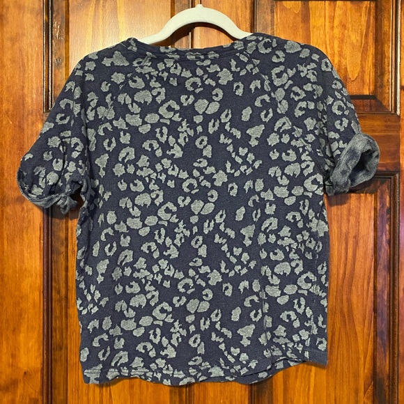 Gap Boxy Short Sleeve Sweater Cotton Modal Dark Navy Blue/Gray Leopard Print XS - Picture 2 of 5